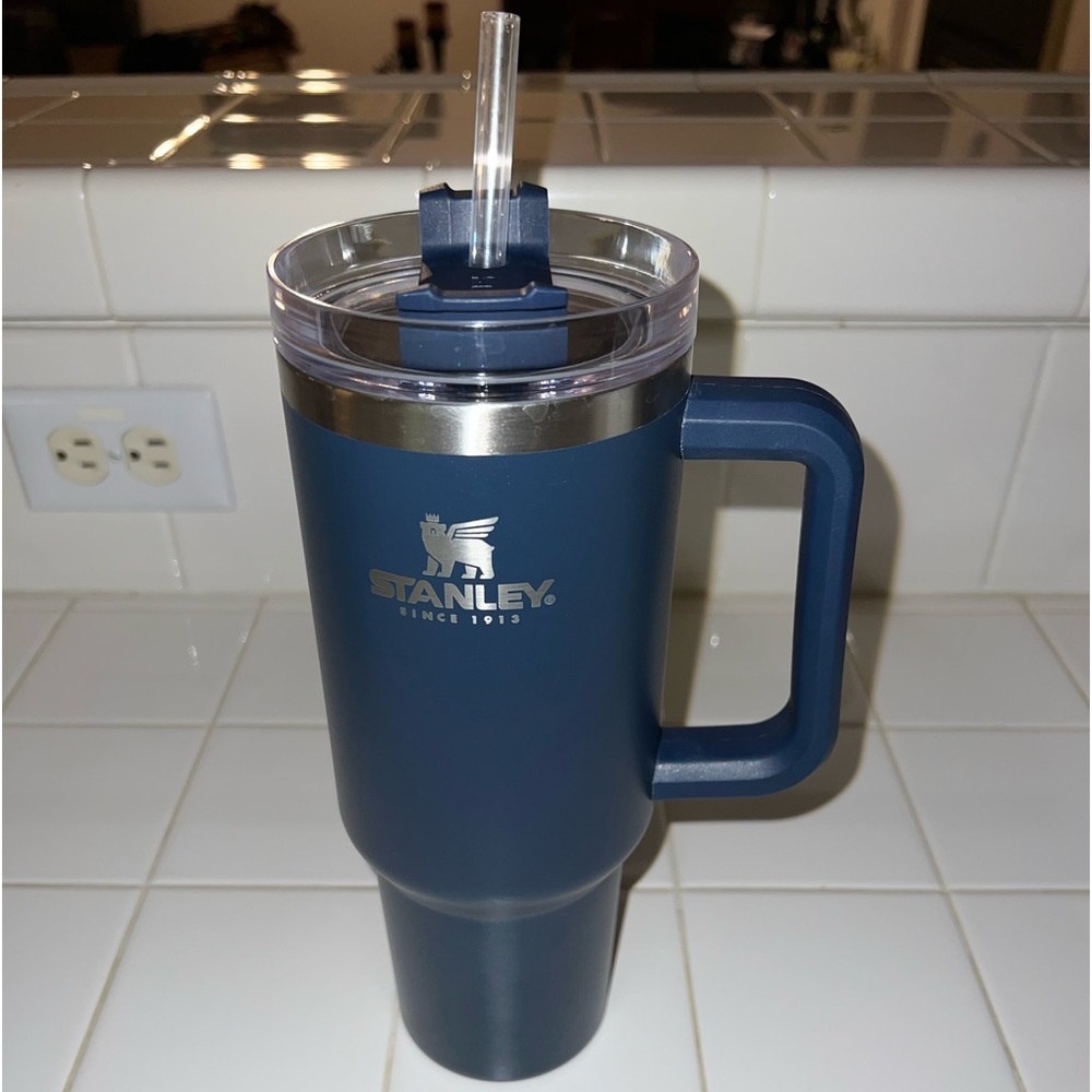 Navy Blue 40oz Stanley